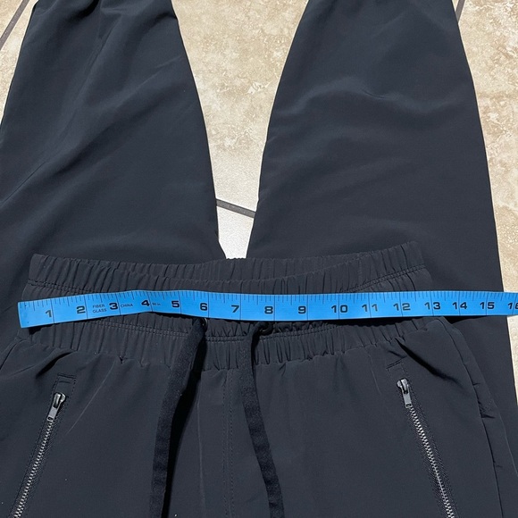 Ogio Joggers - Windbreaker - Picture 4 of 5
